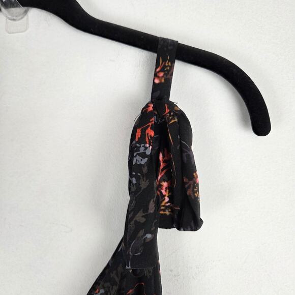 1.State Black Floral Sleeveless‎ Asymmetrical Wide Leg V-Neck Jumpsuit Size XL - Picture 3 of 9